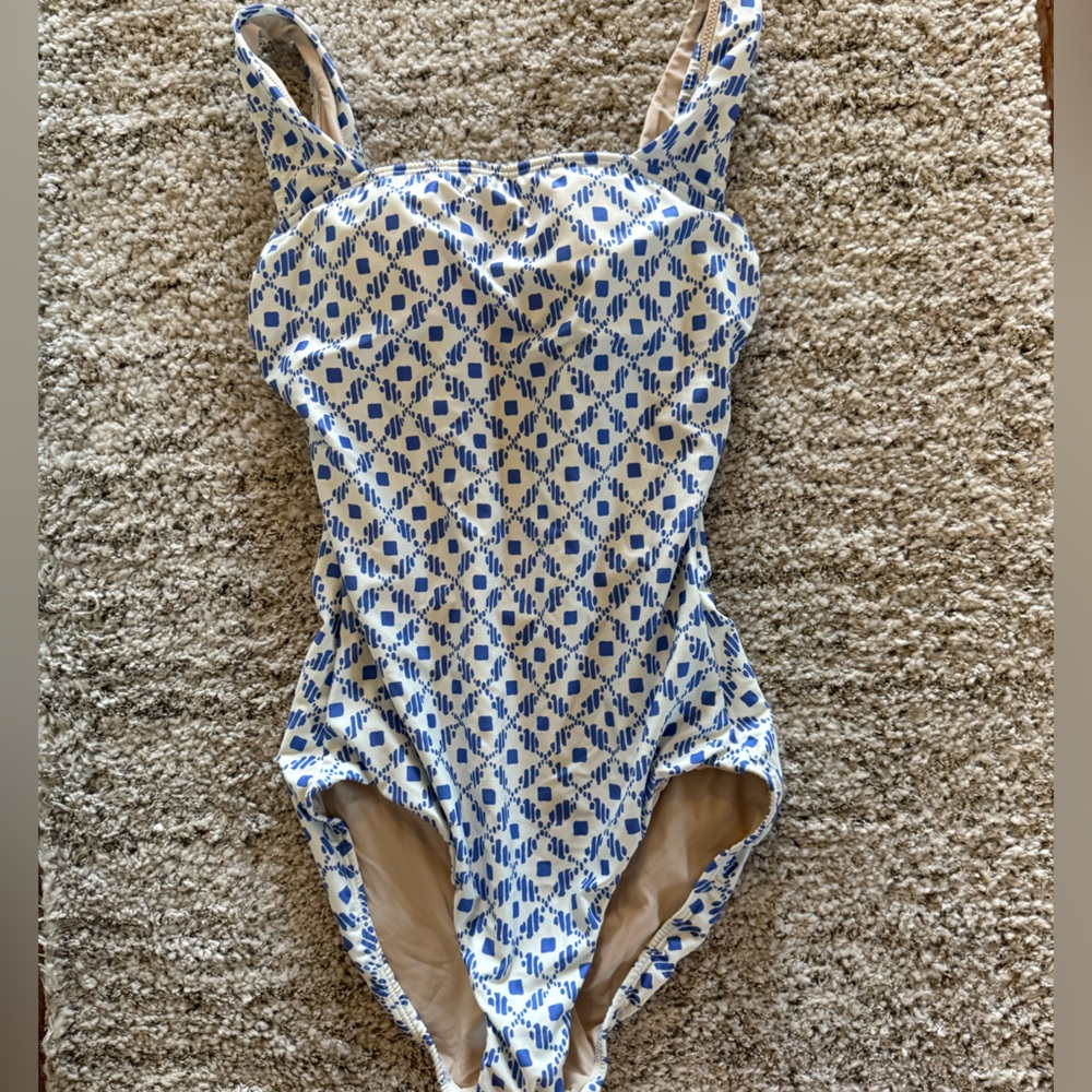 Hermoza blue and white one piece